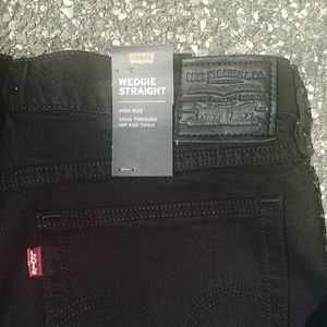 Levi's premium wedgie fit straight jean